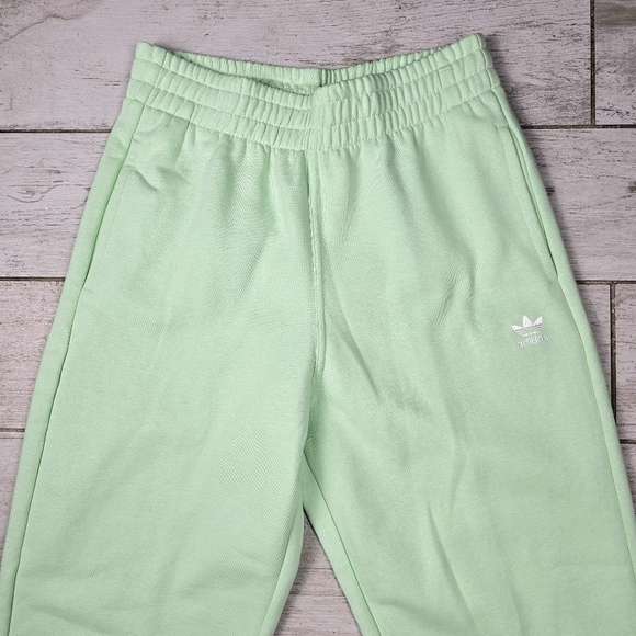 Adidas Originals Women's Adicolor Essentials Fleece Joggers - Picture 2 of 7